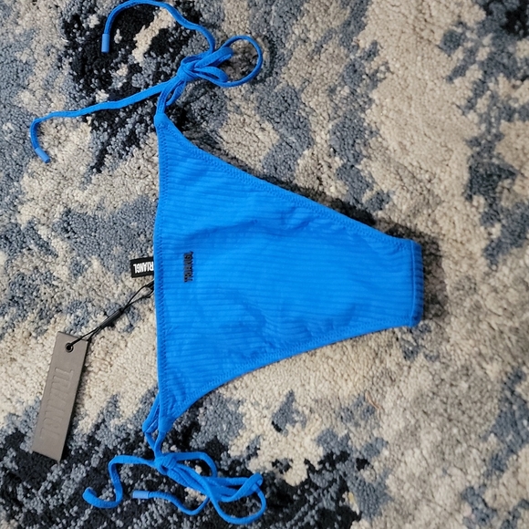 Triangl Swimwear Arles Ribbed Bikini Bottom - Picture 3 of 4